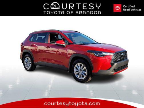 2024 Toyota Corolla Cross LE