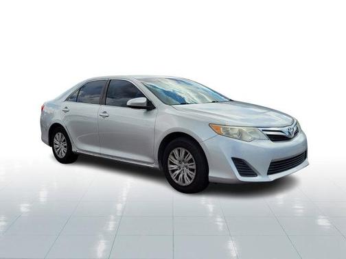 2013 Toyota Camry LE