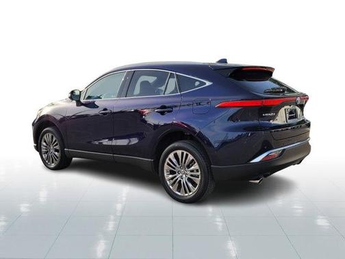 2024 Toyota Venza XLE