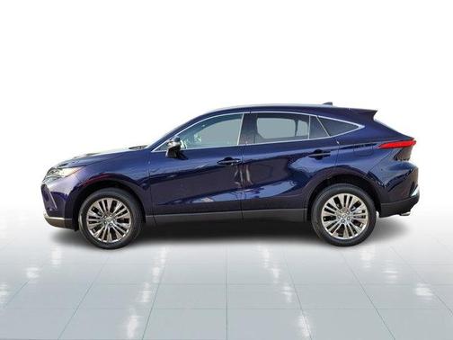 2024 Toyota Venza XLE