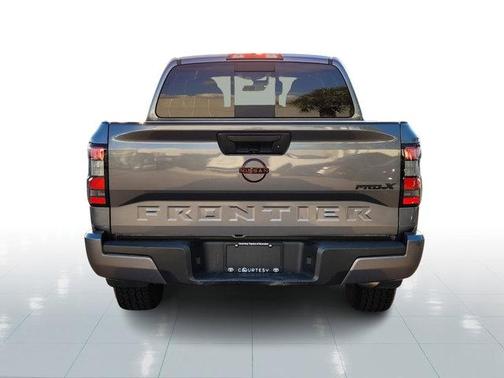 2024 Nissan Frontier PRO-X