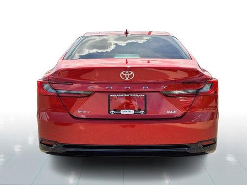 2025 Toyota Camry XLE
