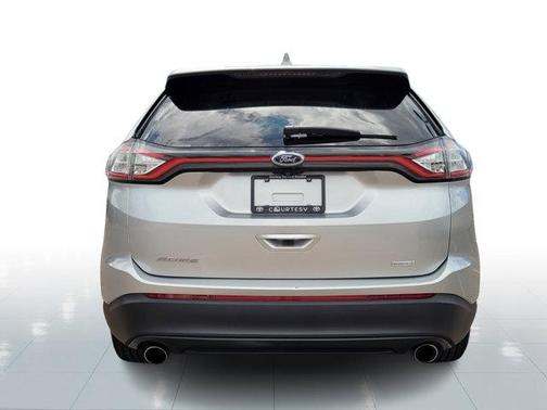 2018 Ford Edge SE