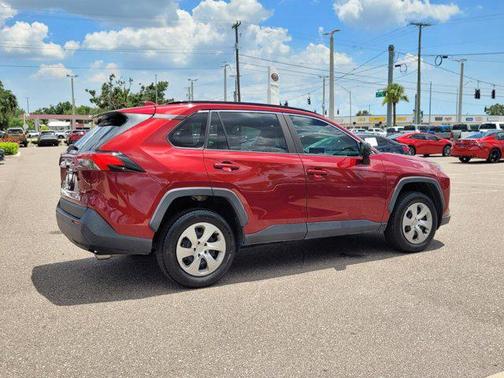 2021 Toyota RAV4 LE