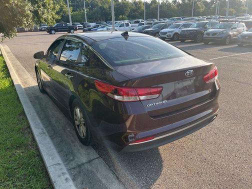 2018 Kia Optima LX