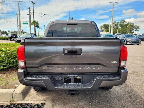 2022 Toyota Tacoma SR5