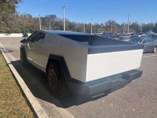 2024 Tesla Cybertruck All-Wheel Drive