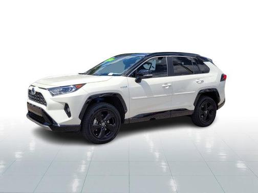 2020 Toyota RAV4 Hybrid SE
