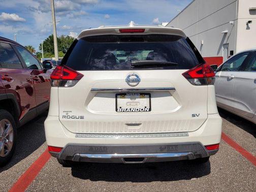 2018 Nissan Rogue SV