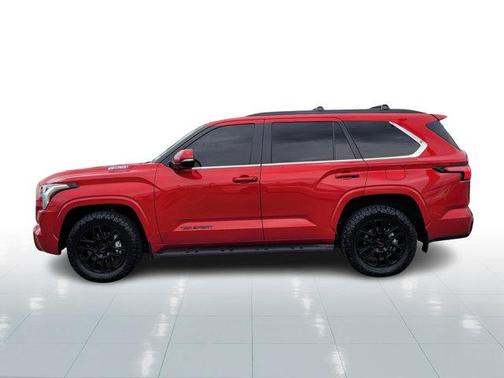 2024 Toyota Sequoia SR5