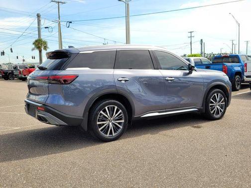 2023 INFINITI QX60 SENSORY