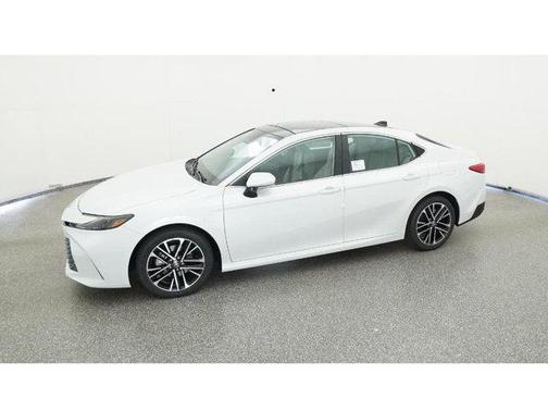 2025 Toyota Camry XLE