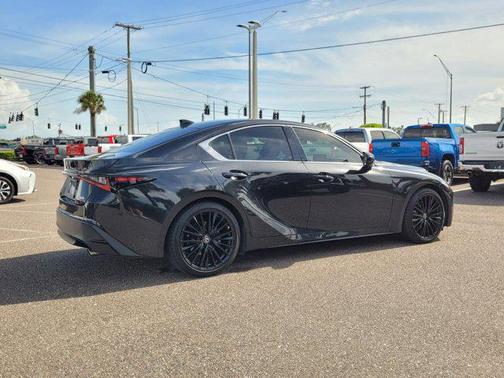 2022 Lexus IS 300 Base