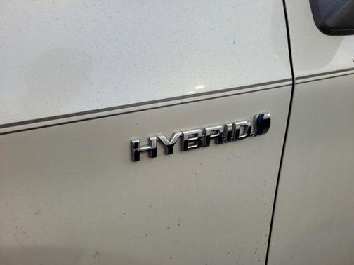 2015 Toyota Prius Four