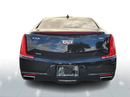 2018 Cadillac XTS Luxury