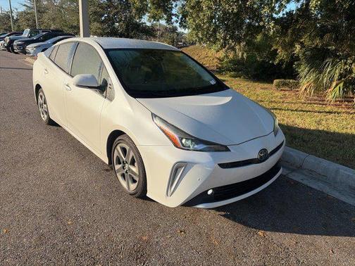 2022 Toyota Prius L