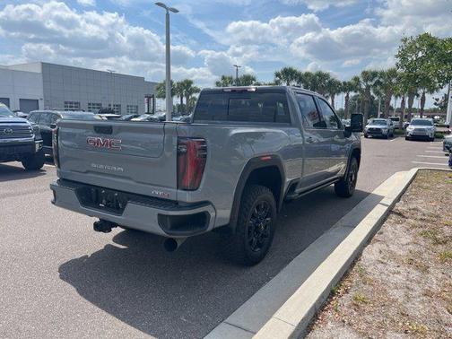 2024 GMC Sierra 2500 AT4