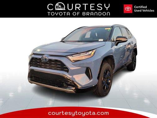 2023 Toyota RAV4 Hybrid SE