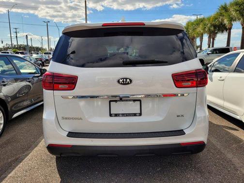 2019 Kia Sedona EX