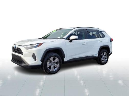 2024 Toyota RAV4 Hybrid XLE