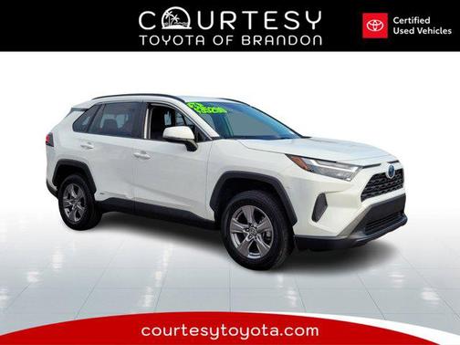 2024 Toyota RAV4 Hybrid XLE