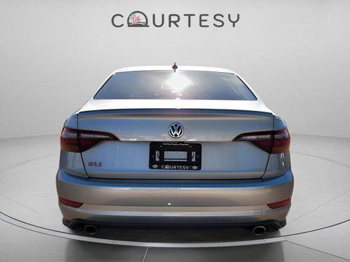 2019 Volkswagen Jetta GLI 2.0T S