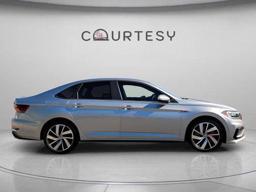 2019 Volkswagen Jetta GLI 2.0T S