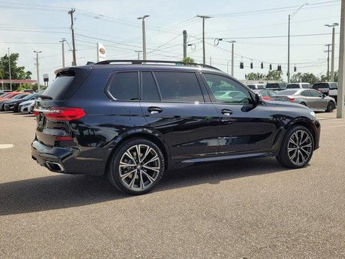 2019 BMW X7 xDrive50i