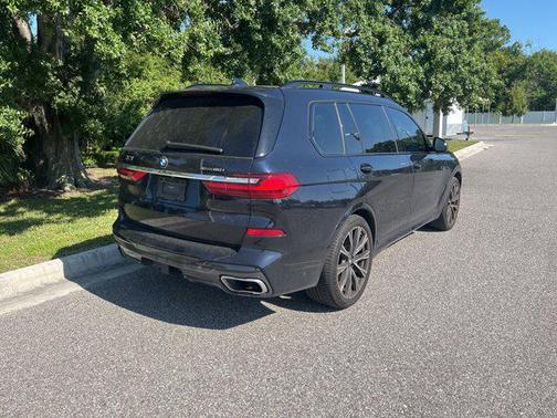 2019 BMW X7 xDrive50i