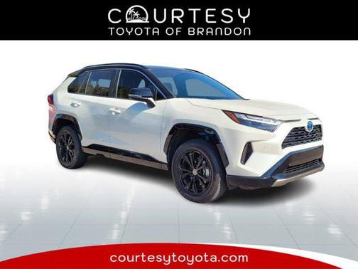2024 Toyota RAV4 Hybrid SE