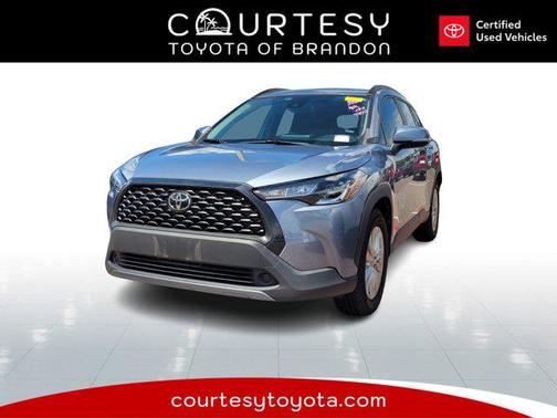 2022 Toyota Corolla Cross LE