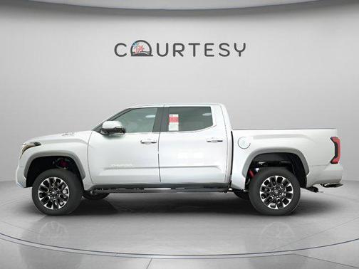 2025 Toyota Tundra Hybrid Limited