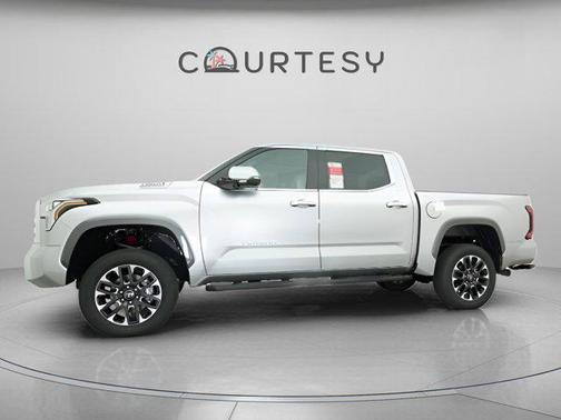 2025 Toyota Tundra Hybrid Limited