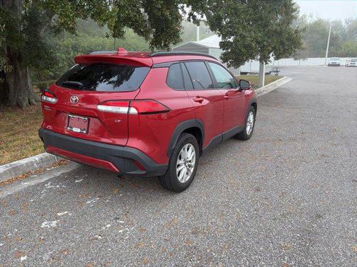 2023 Toyota Corolla Cross LE