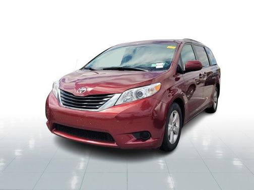 2014 Toyota Sienna LE