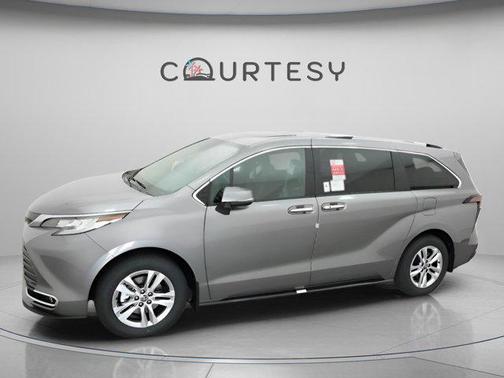 2026 Toyota Sienna Limited