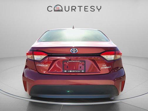 2024 Toyota Corolla Hybrid LE