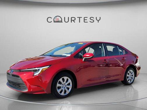 2024 Toyota Corolla Hybrid LE