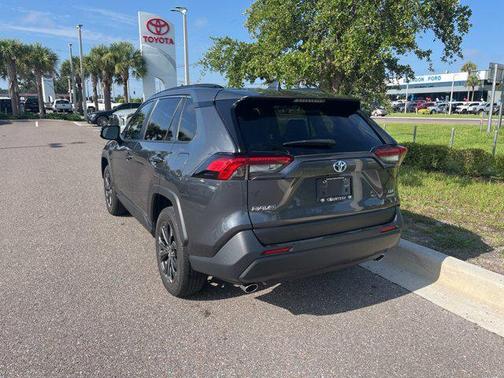 2023 Toyota RAV4 Hybrid XLE Premium