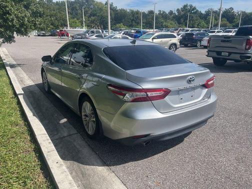 2018 Toyota Camry Hybrid XLE