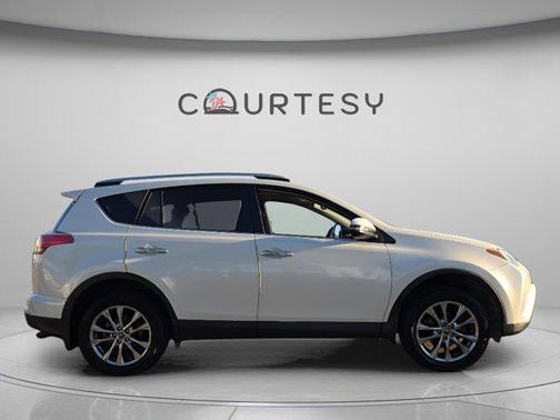 2016 Toyota RAV4 Limited