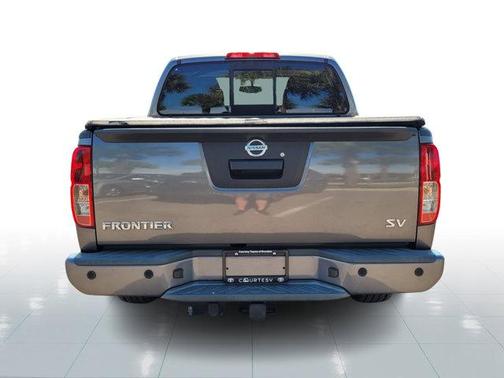 2021 Nissan Frontier SV