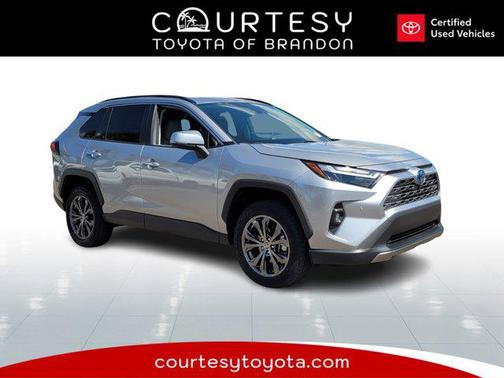 2024 Toyota RAV4 Hybrid SE