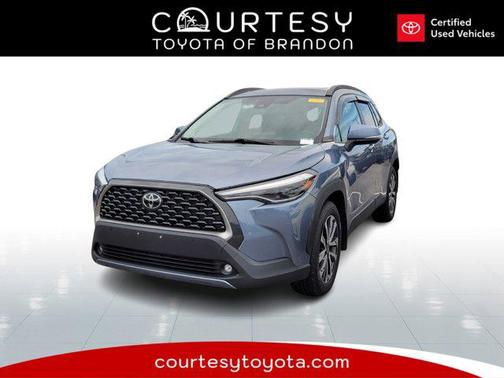 2022 Toyota Corolla Cross XLE