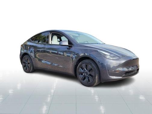 2024 Tesla Model Y Long Range Dual Motor All-Wheel Drive
