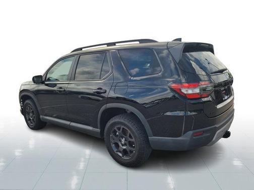 2023 Honda Pilot AWD TrailSport