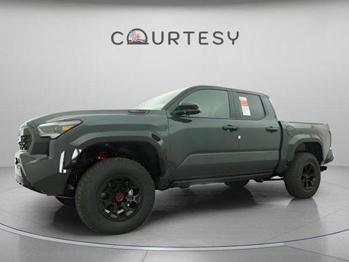 2025 Toyota Tacoma Hybrid TRD Pro