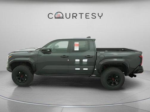 2025 Toyota Tacoma Hybrid TRD Pro