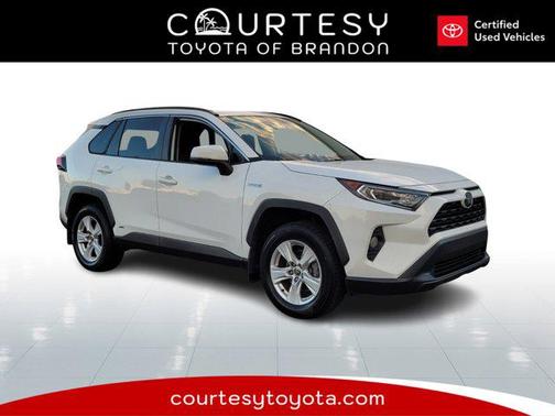 2021 Toyota RAV4 Hybrid XLE