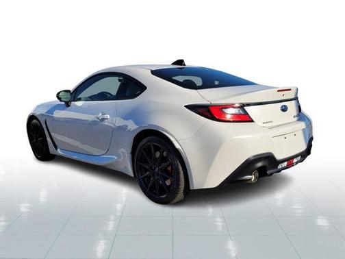 2025 Subaru BRZ tS